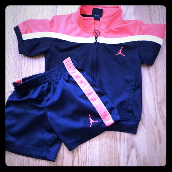 nike shorts and jacket set